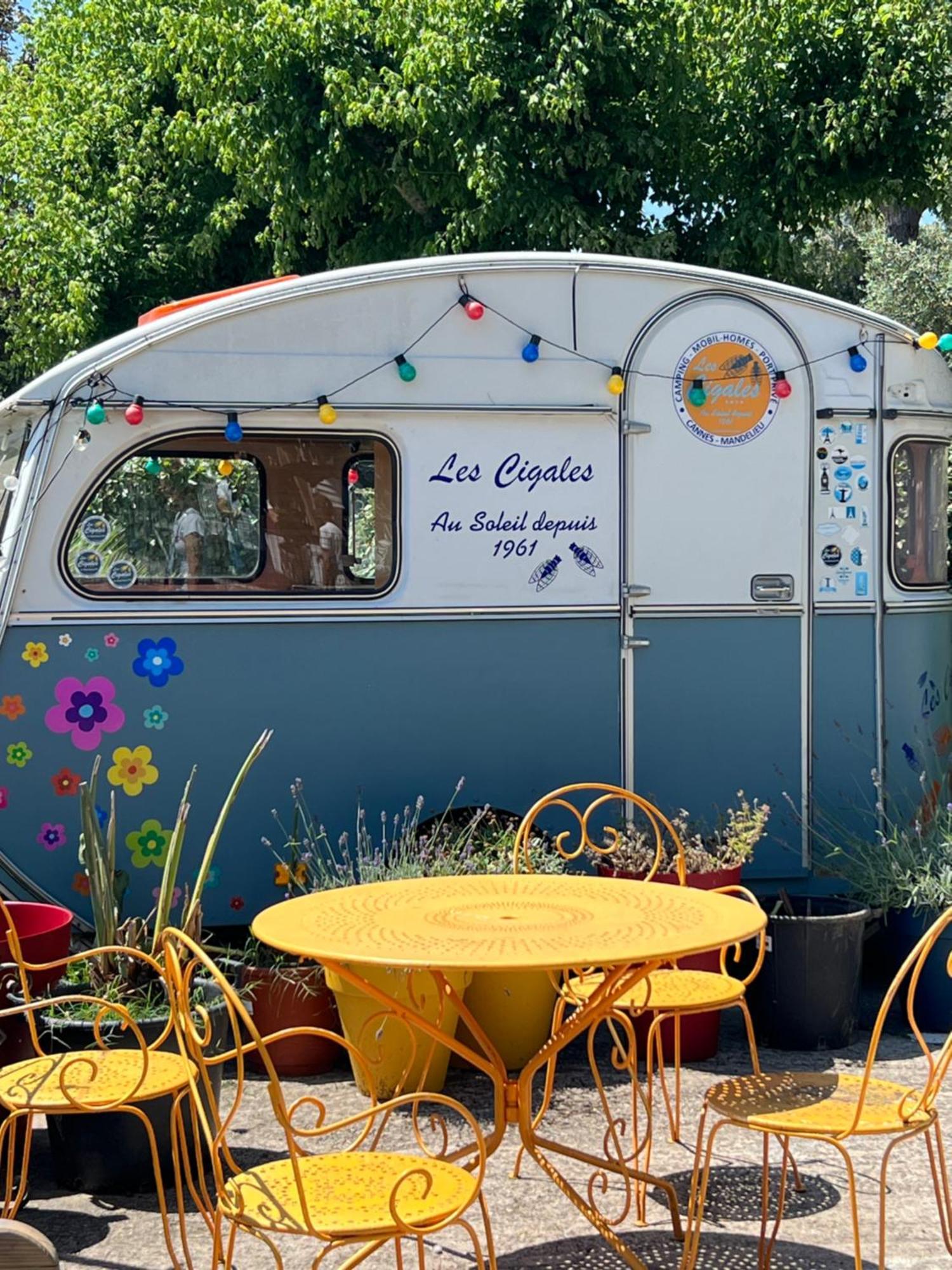 Camping Les Cigales Hotel Mandelieu Buitenkant foto