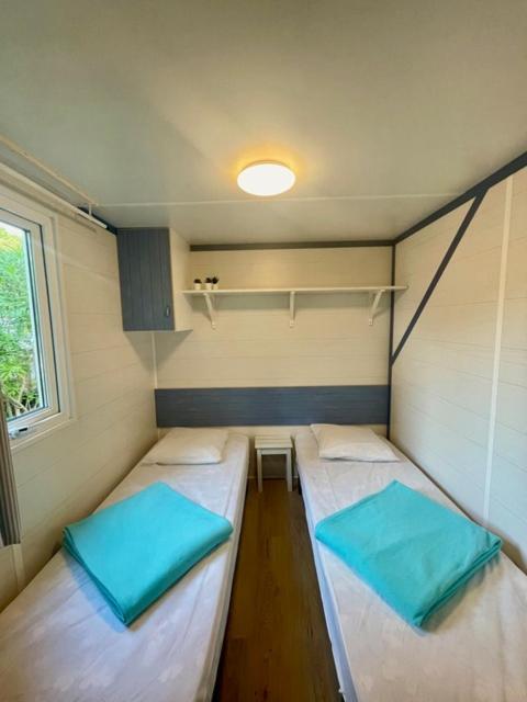 Camping Les Cigales Hotel Mandelieu Buitenkant foto